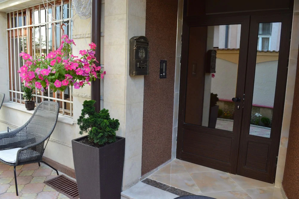 Bon Bon Hotel