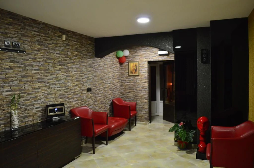 Bon Bon Hotel