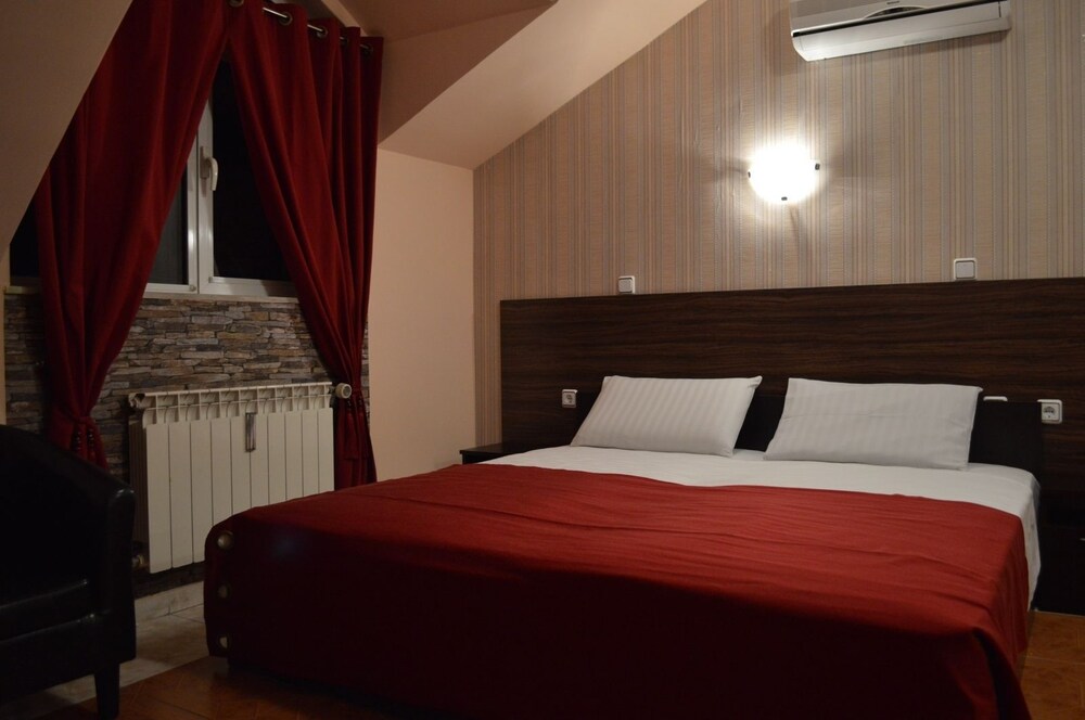 Bon Bon Hotel