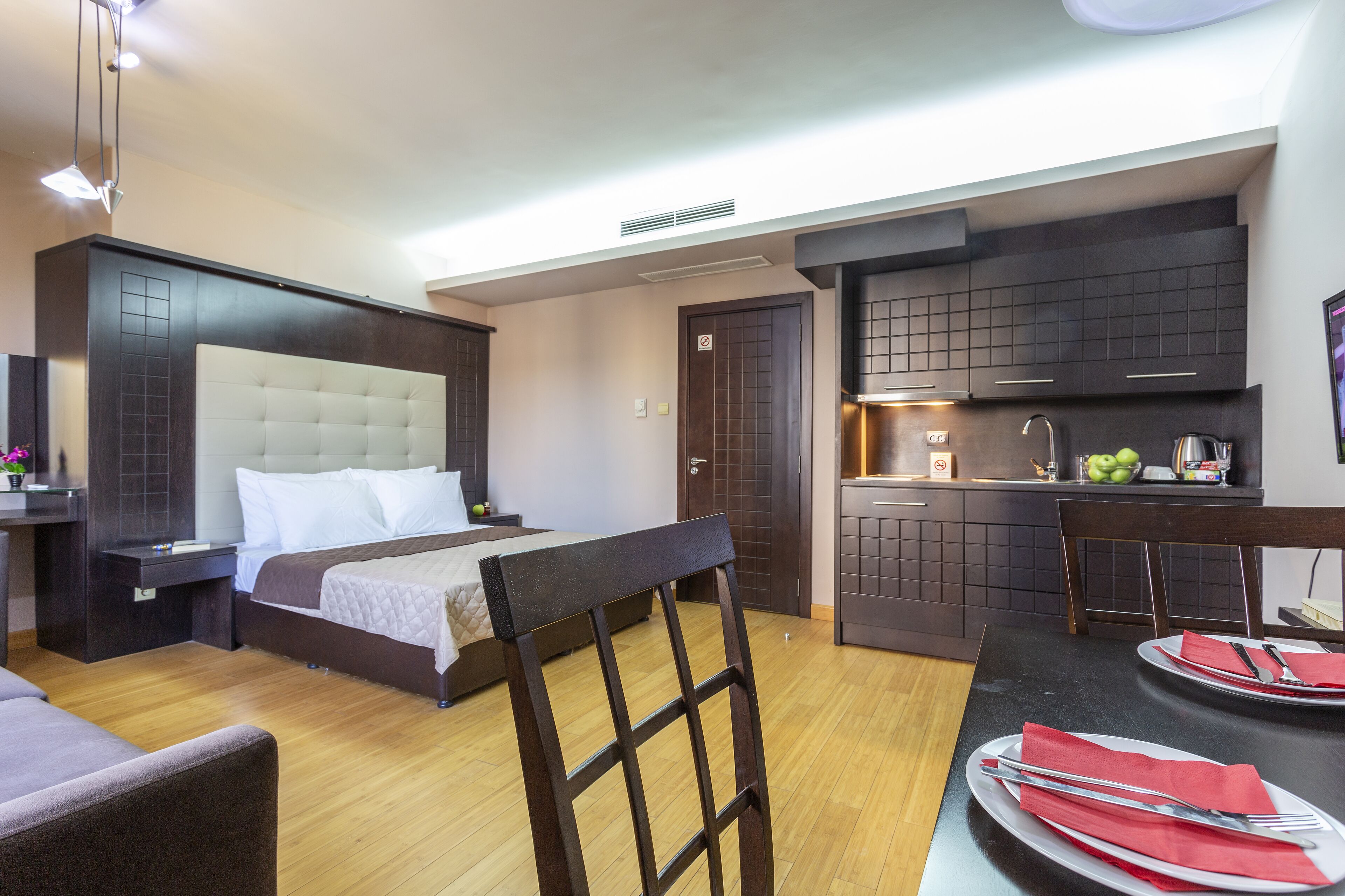 Cityhome Aparthotel