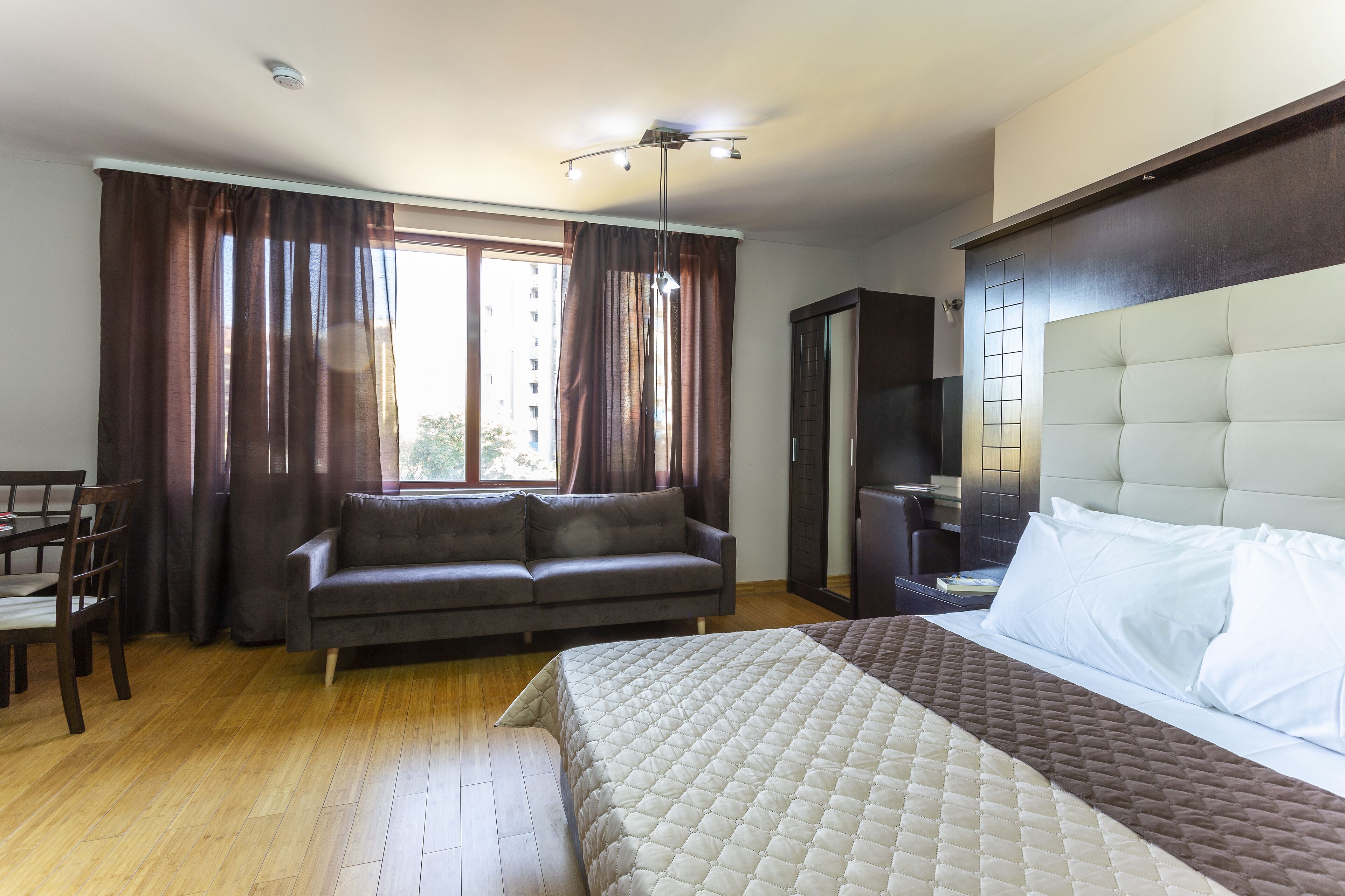 Cityhome Aparthotel