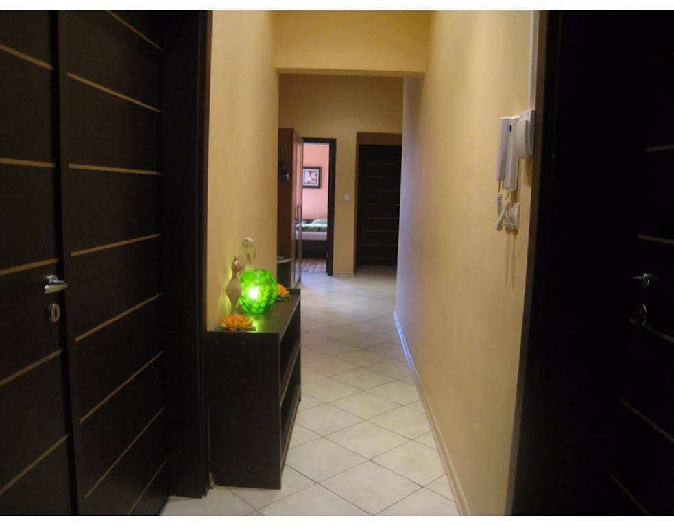 Elegance Hostel and Guesthouse