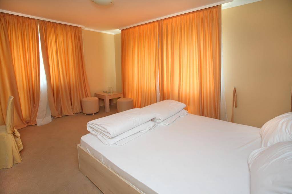 Family Hotel Diana