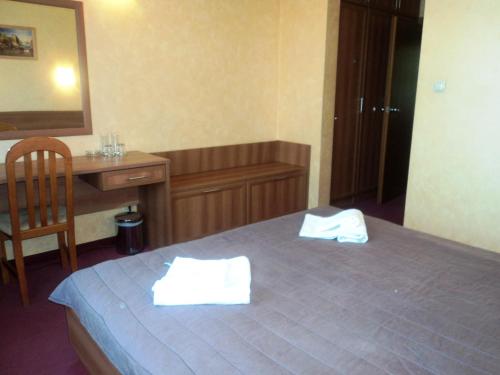 Hotel 007