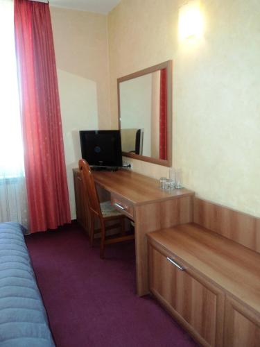 Hotel 007