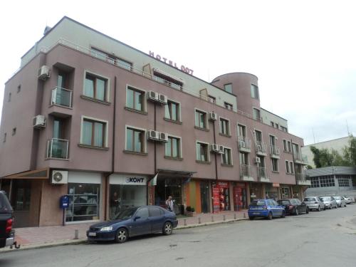Hotel 007