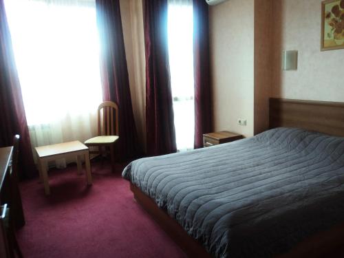Hotel 007