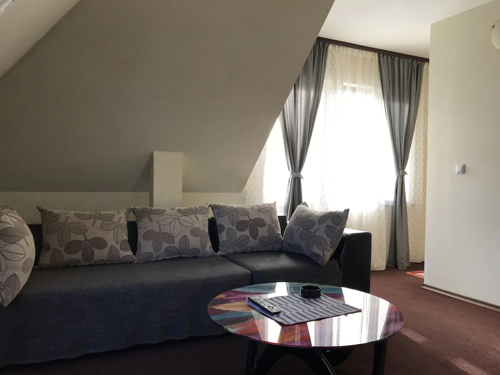 Hotel - Restaurant Chairite