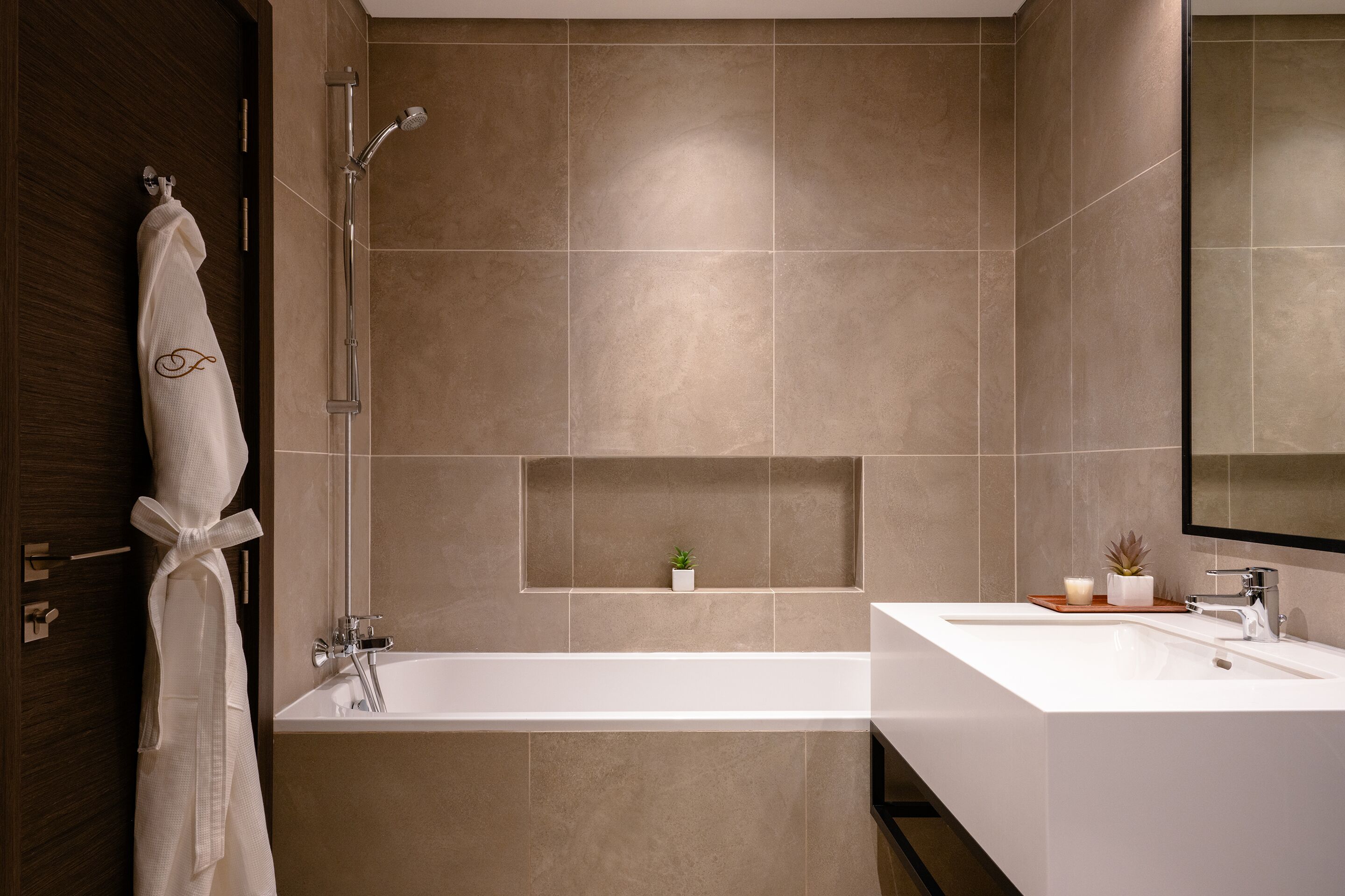 Fraser Suites Al Liwan