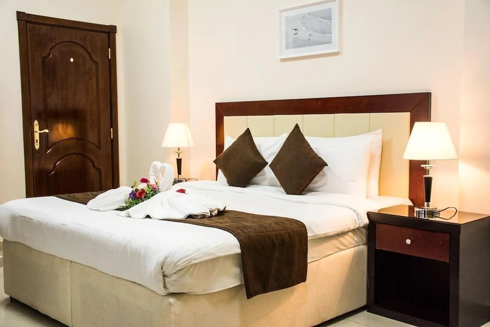 President Suites Apartments