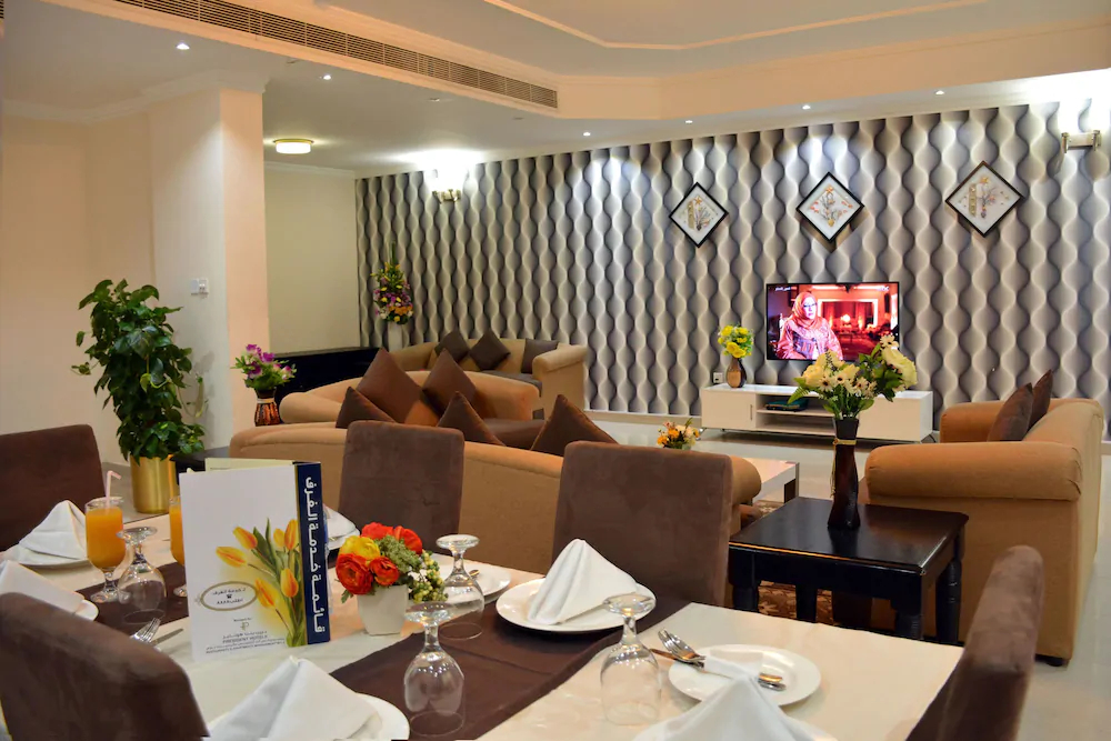 President Suites Apartments