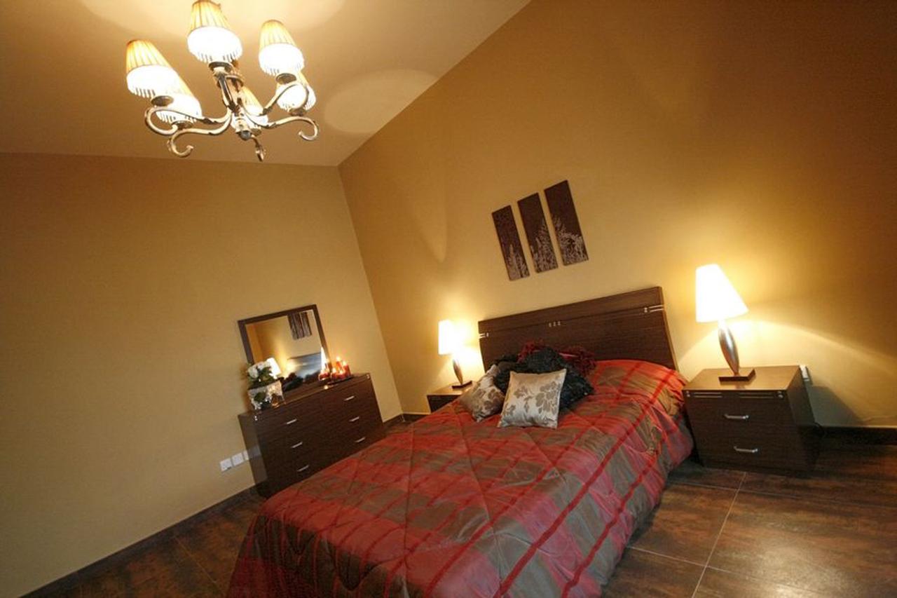Al Manzil Hotel Bahrain