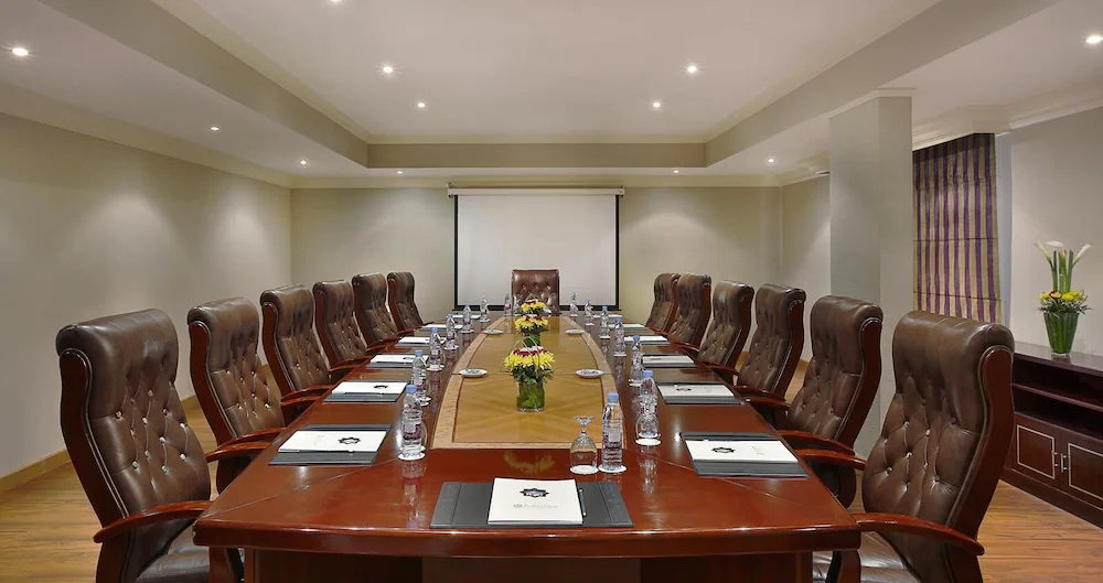 Al Safir Hotel