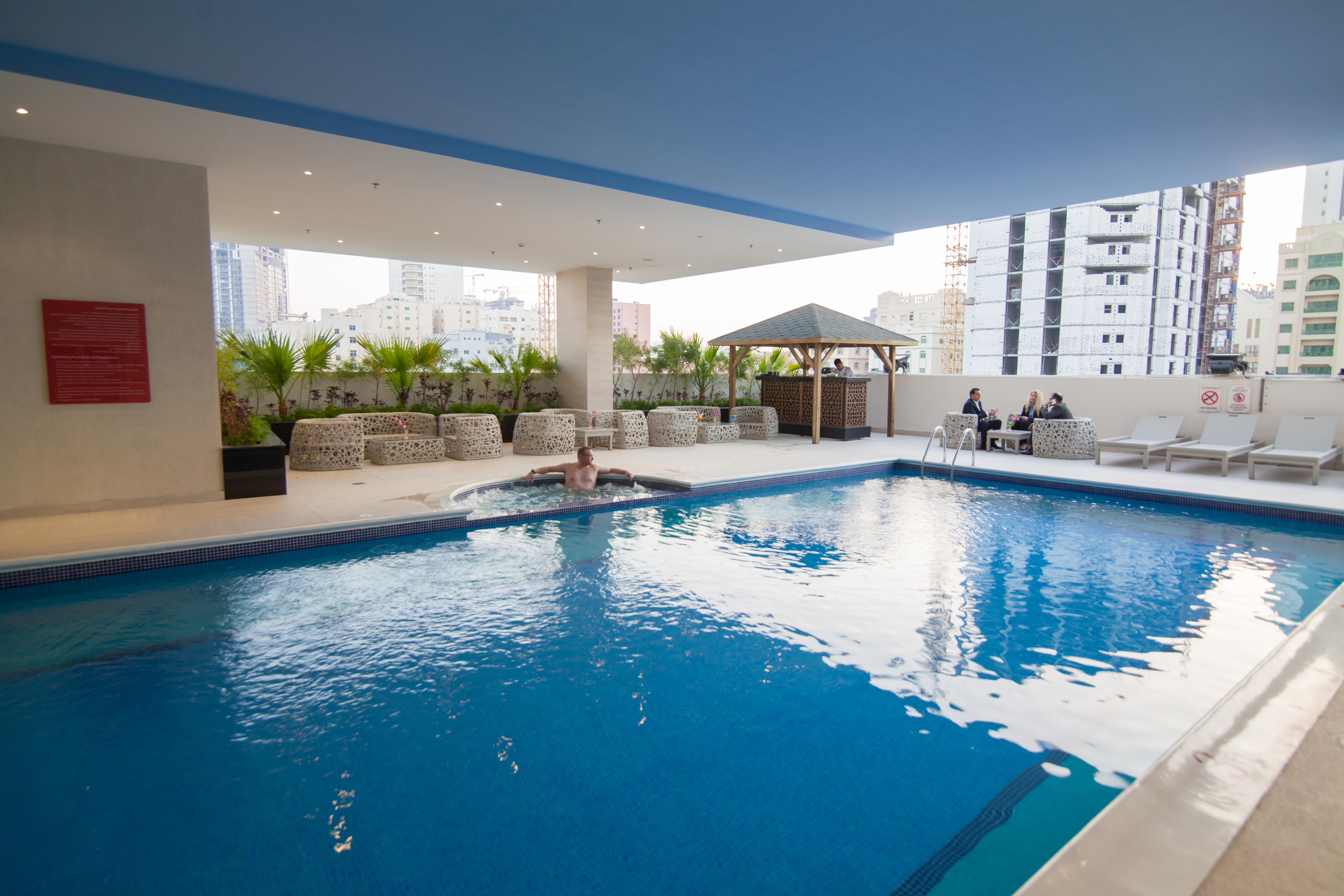 Atiram Premier Hotel