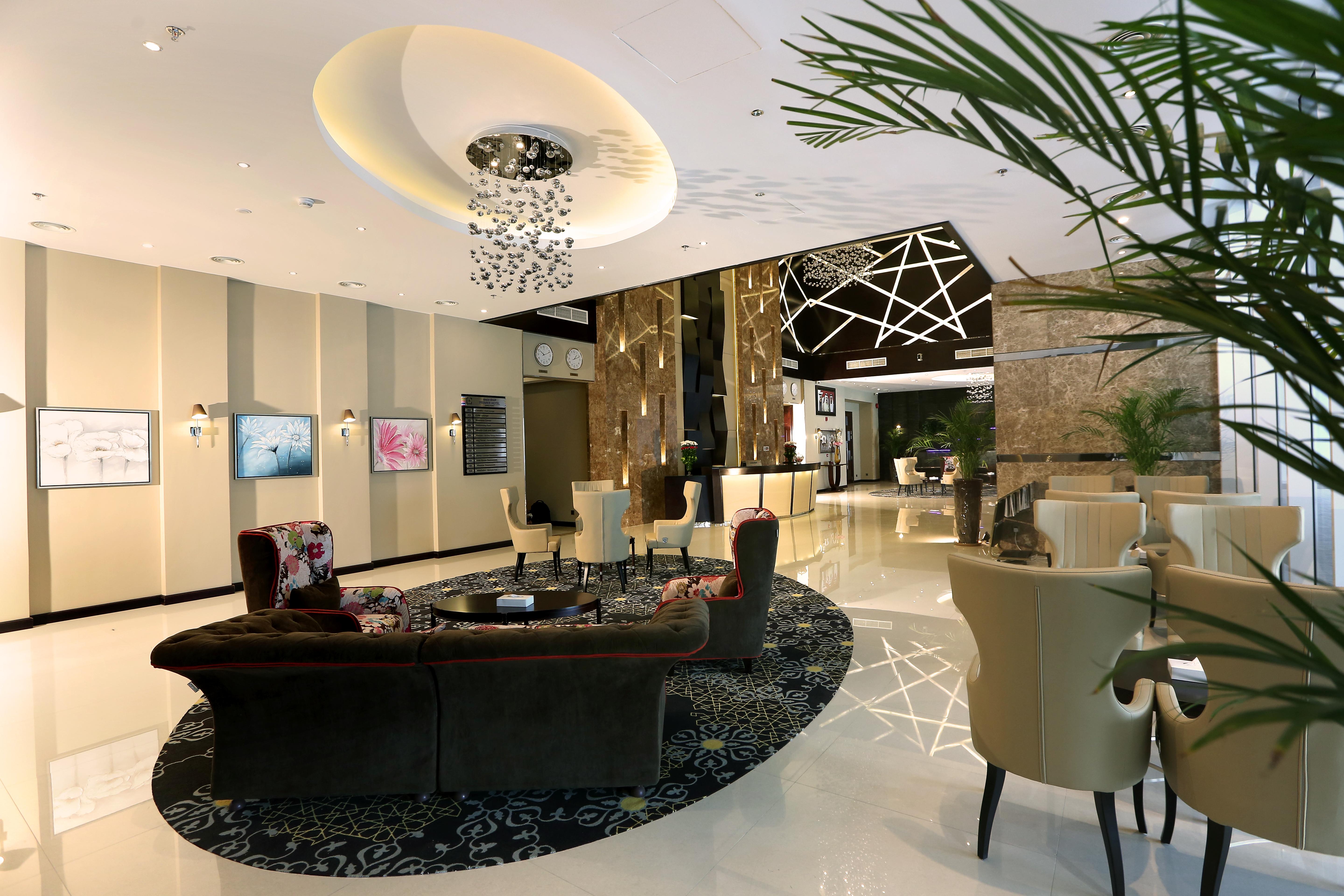 Atiram Premier Hotel
