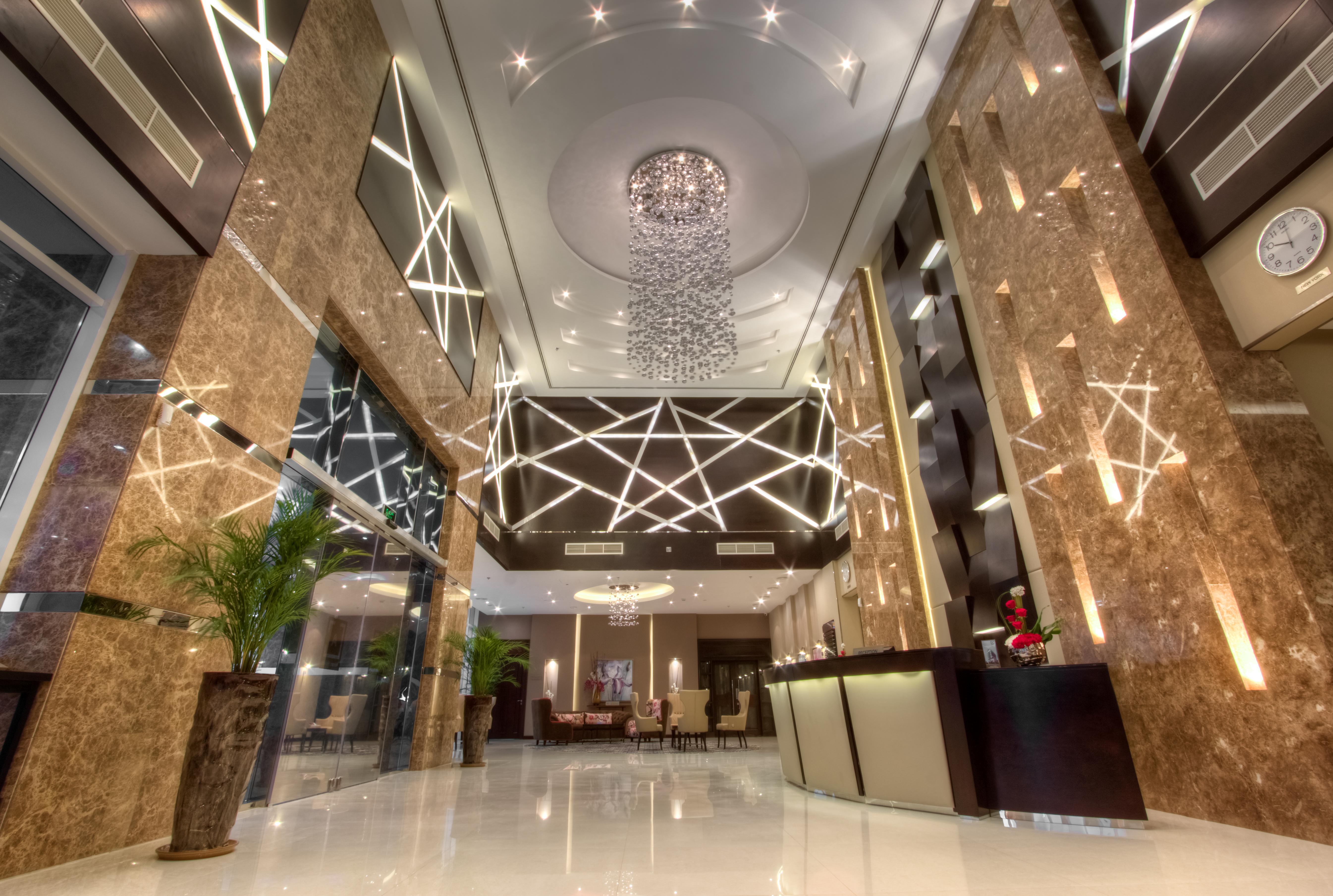 Atiram Premier Hotel