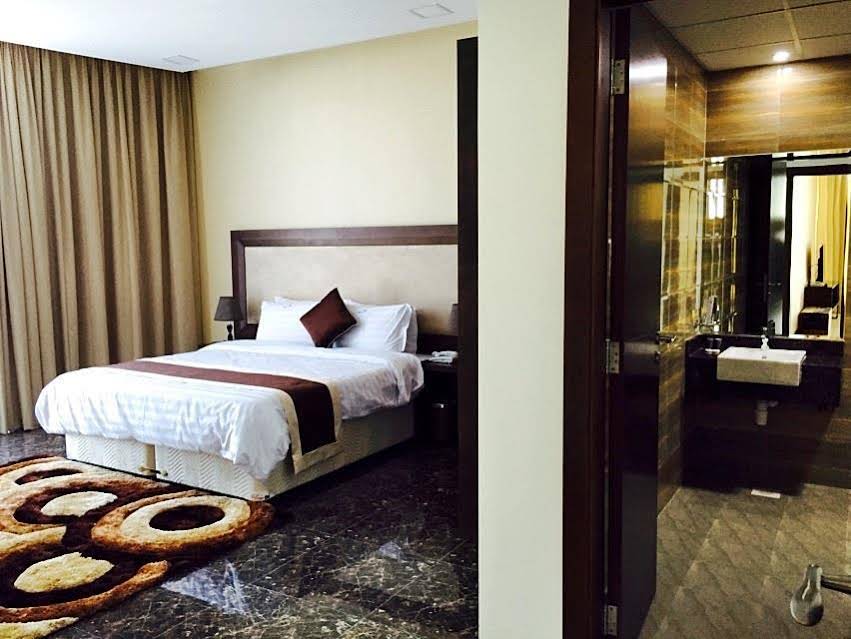 Belle Tower Luxury Hotel Apartments