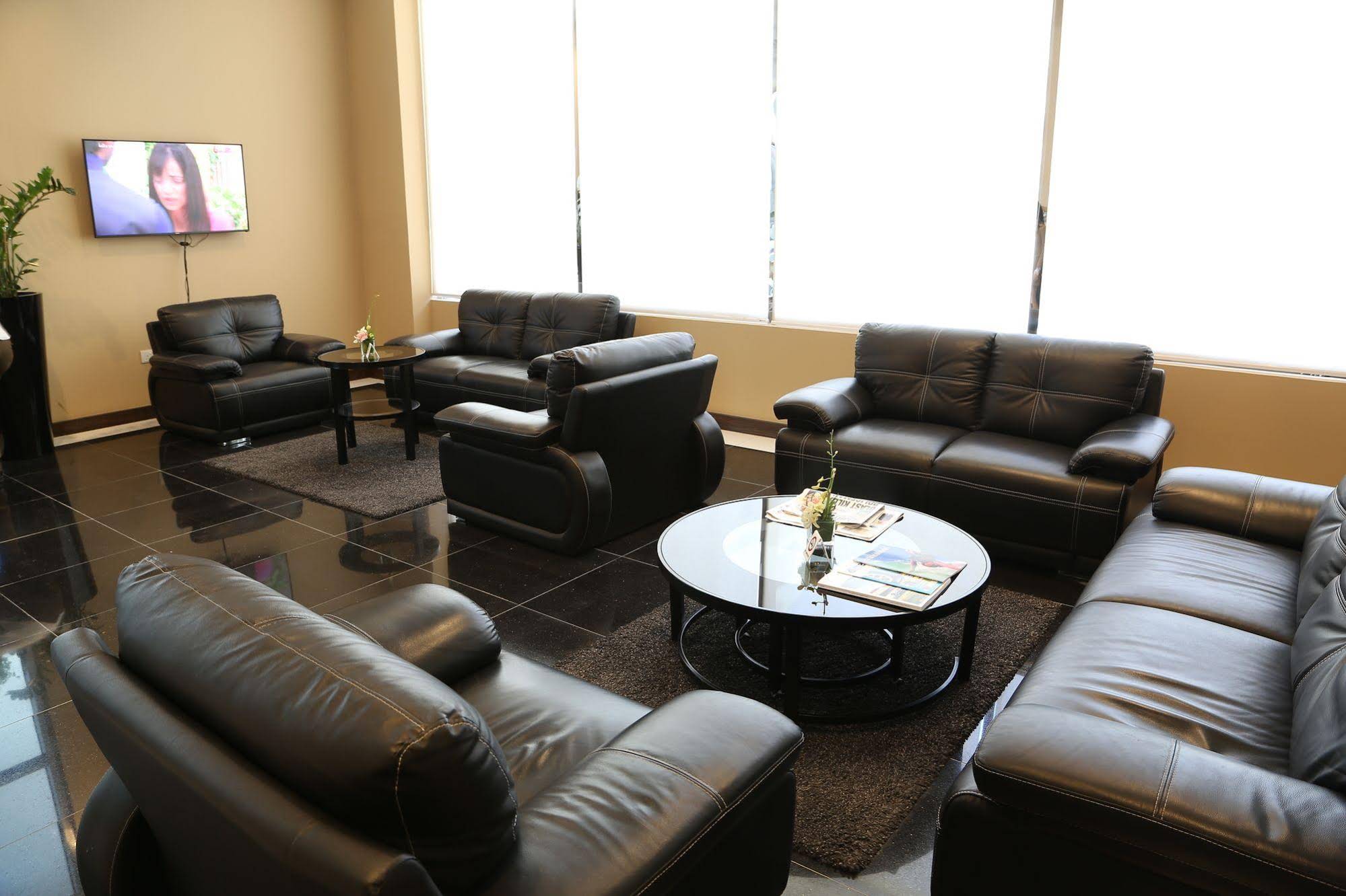 Belle Tower Luxury Hotel Apartments