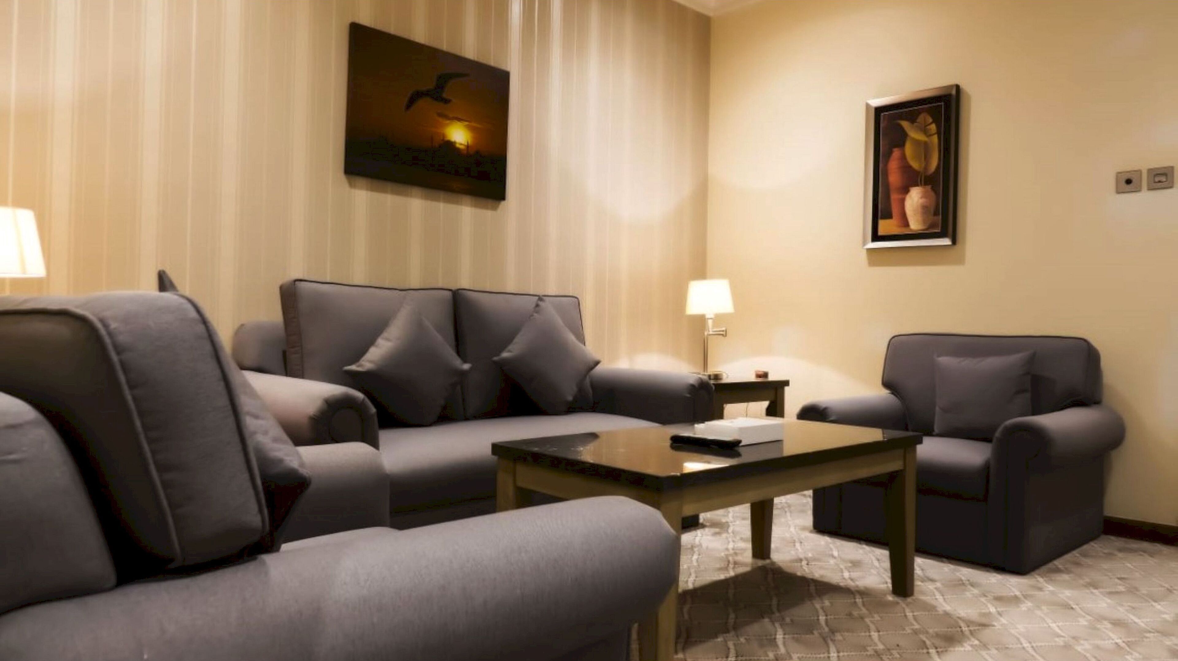 Capital O 126 Manama Tower Hotel