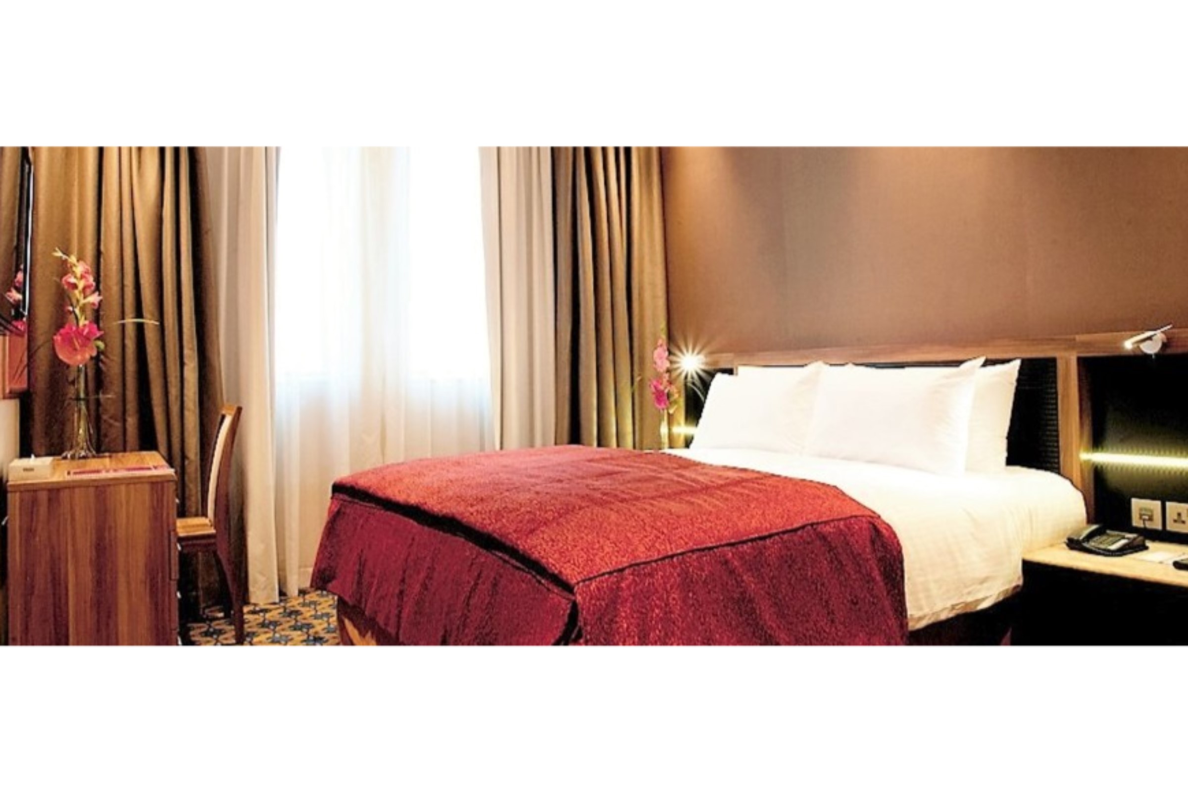 Elite Crystal Hotel