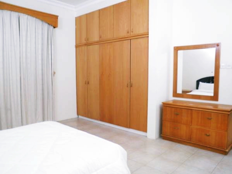 Euro Plaza Apartments