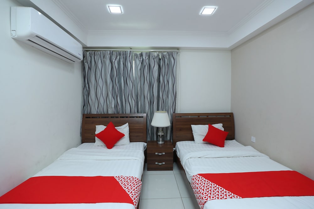 Green Oasis by OYO Rooms