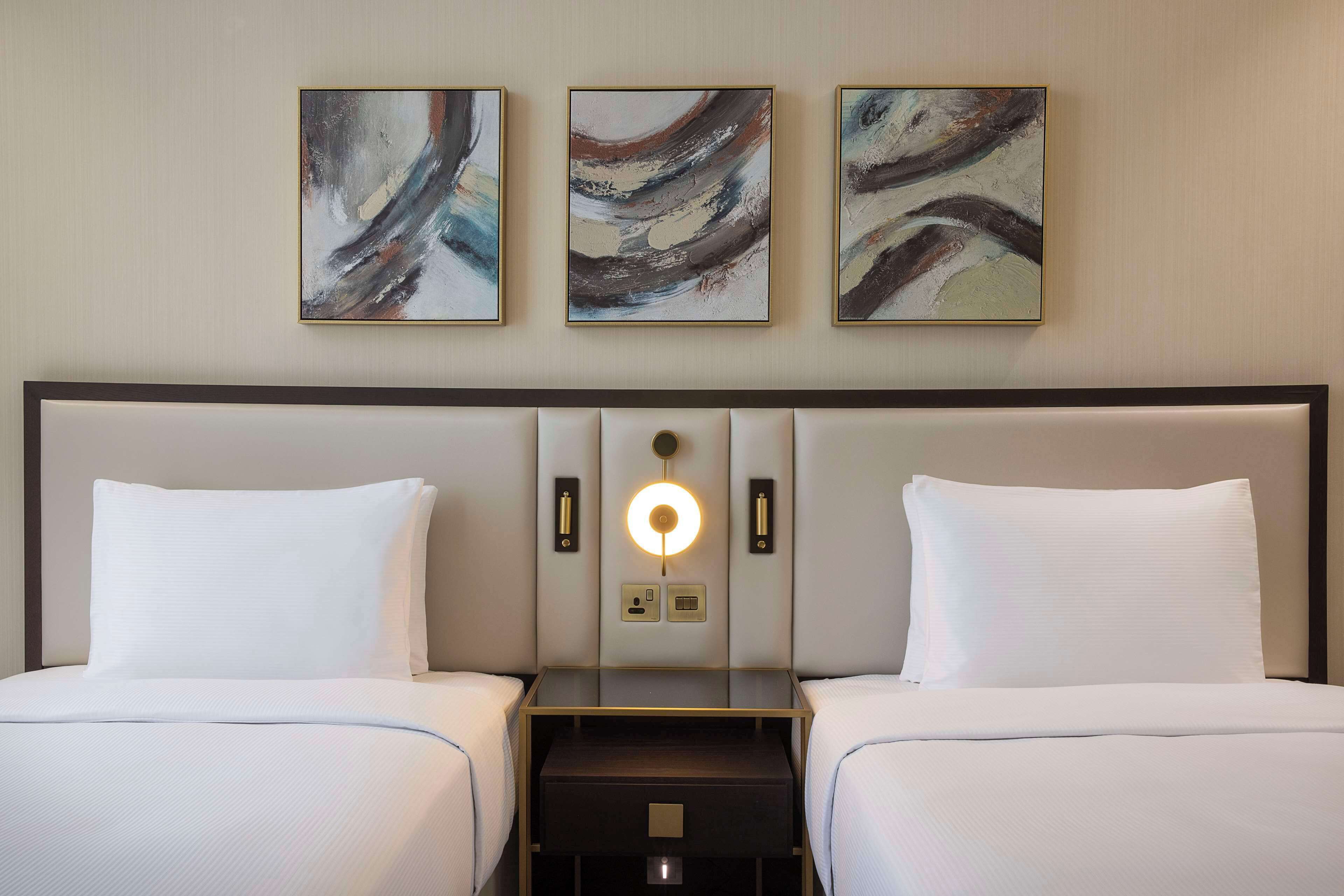 Hilton Bahrain City Centre Hotel & Residences