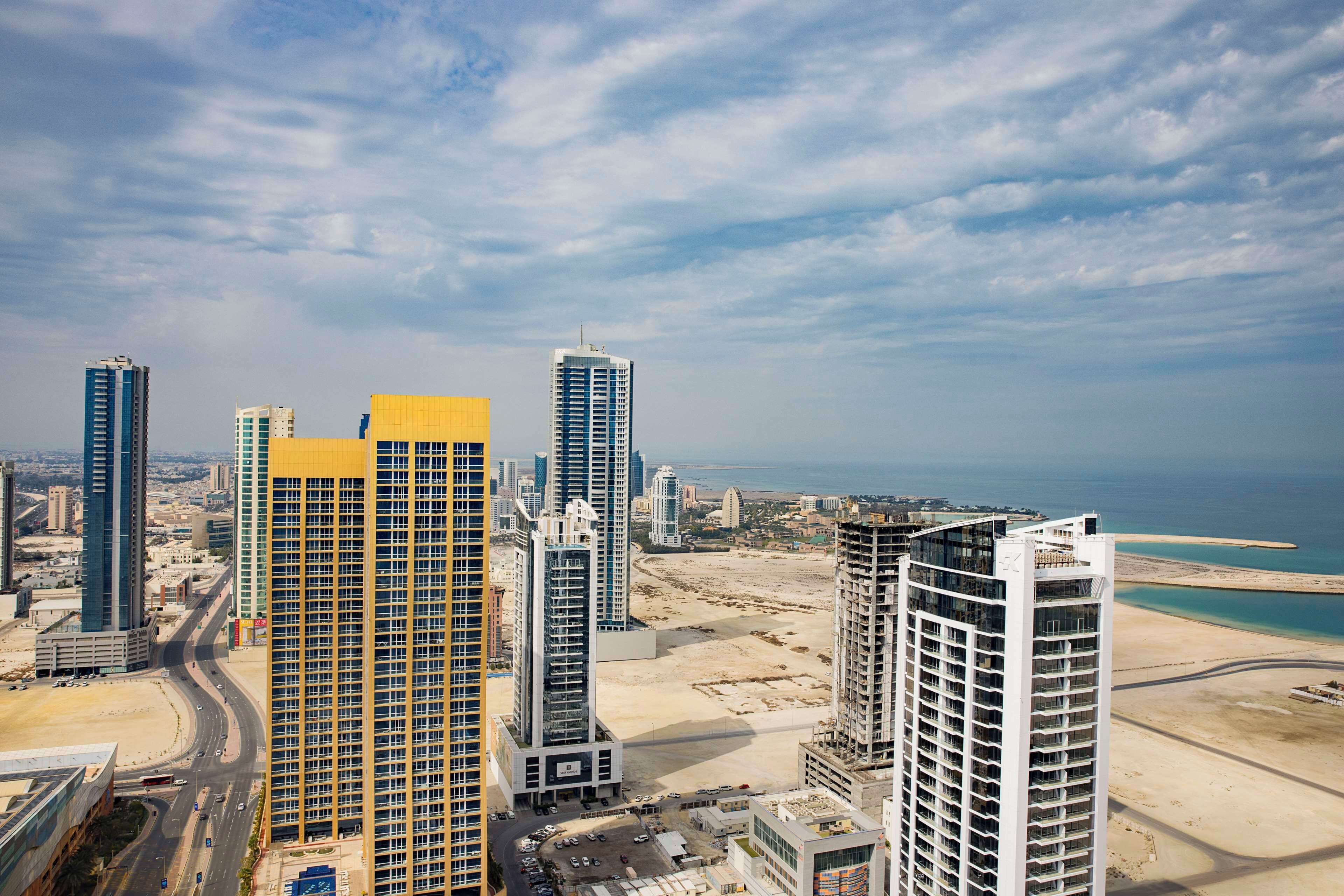 Hilton Bahrain City Centre Hotel & Residences