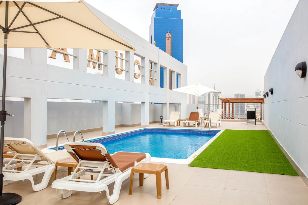 Loumage Suites & Spa