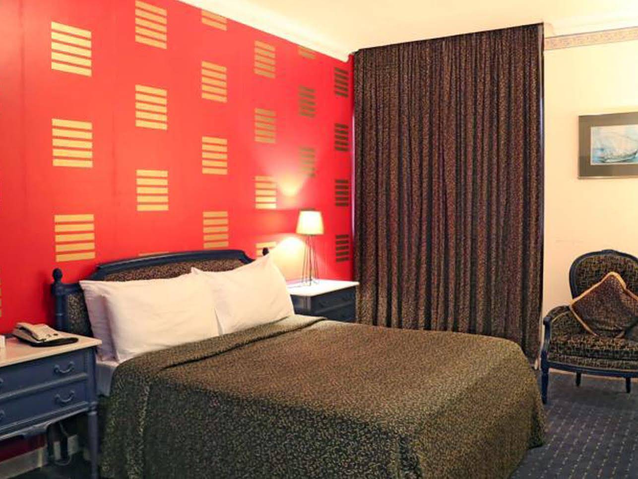 Mishal Hotel