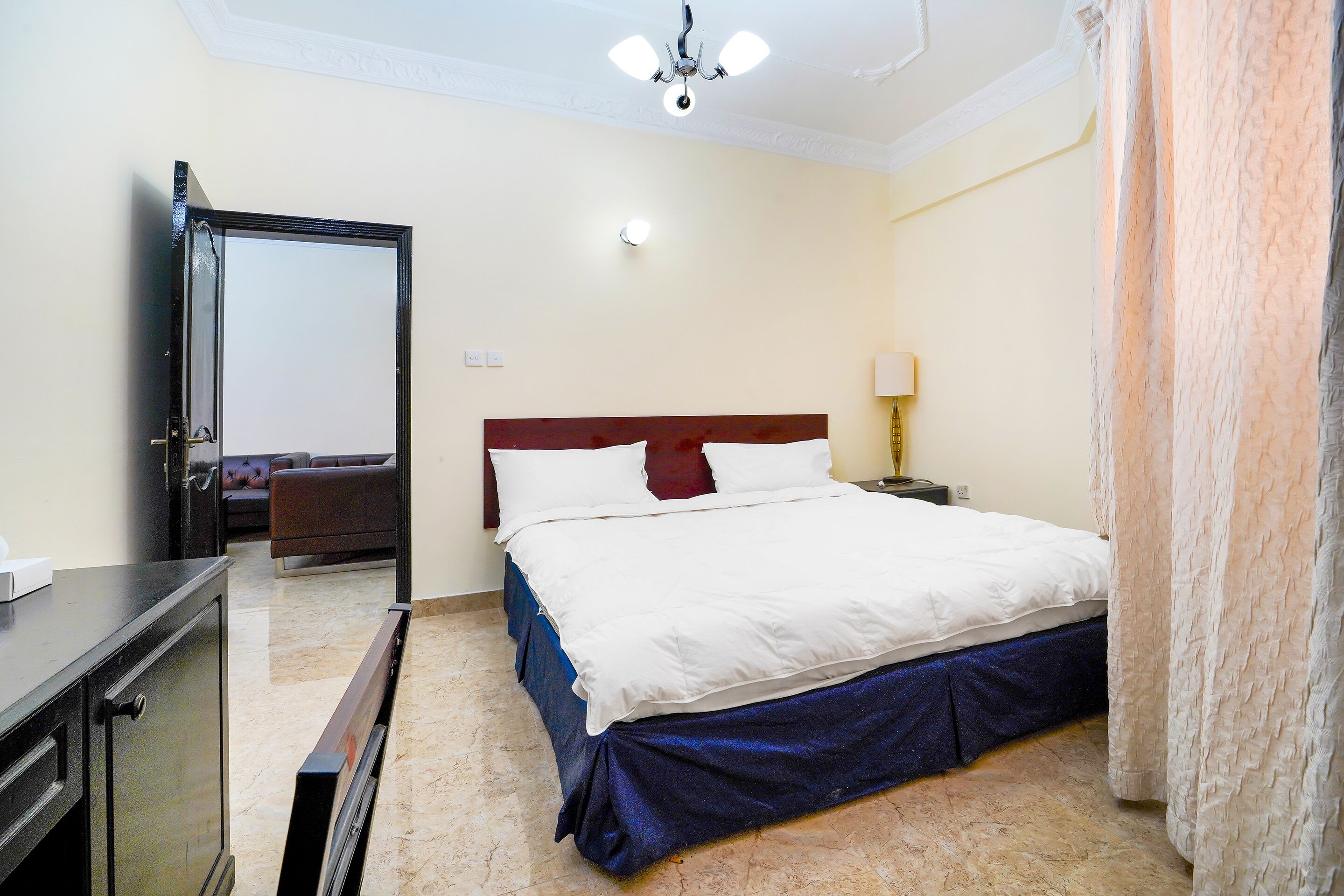 OYO 124 Al Salam Palace Hotel