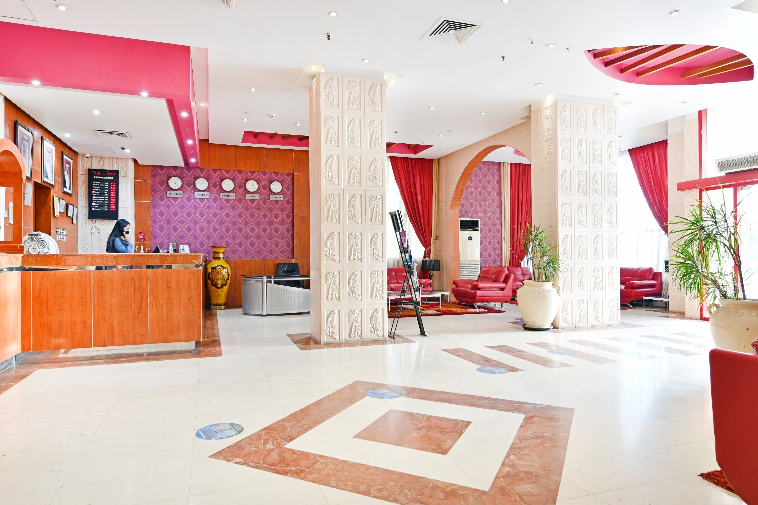 Riviera Hotel by OYO