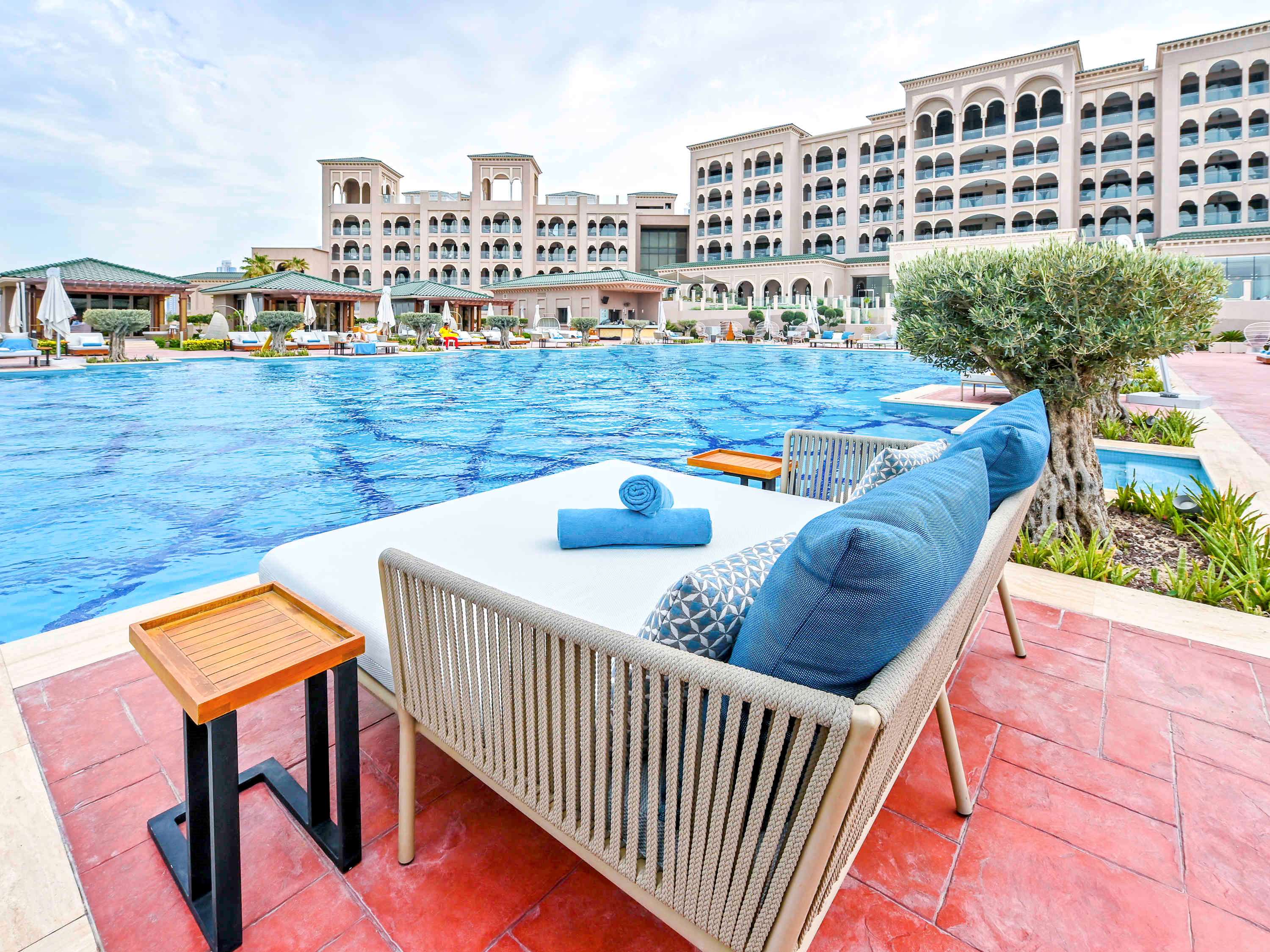 Royal Saray Resort