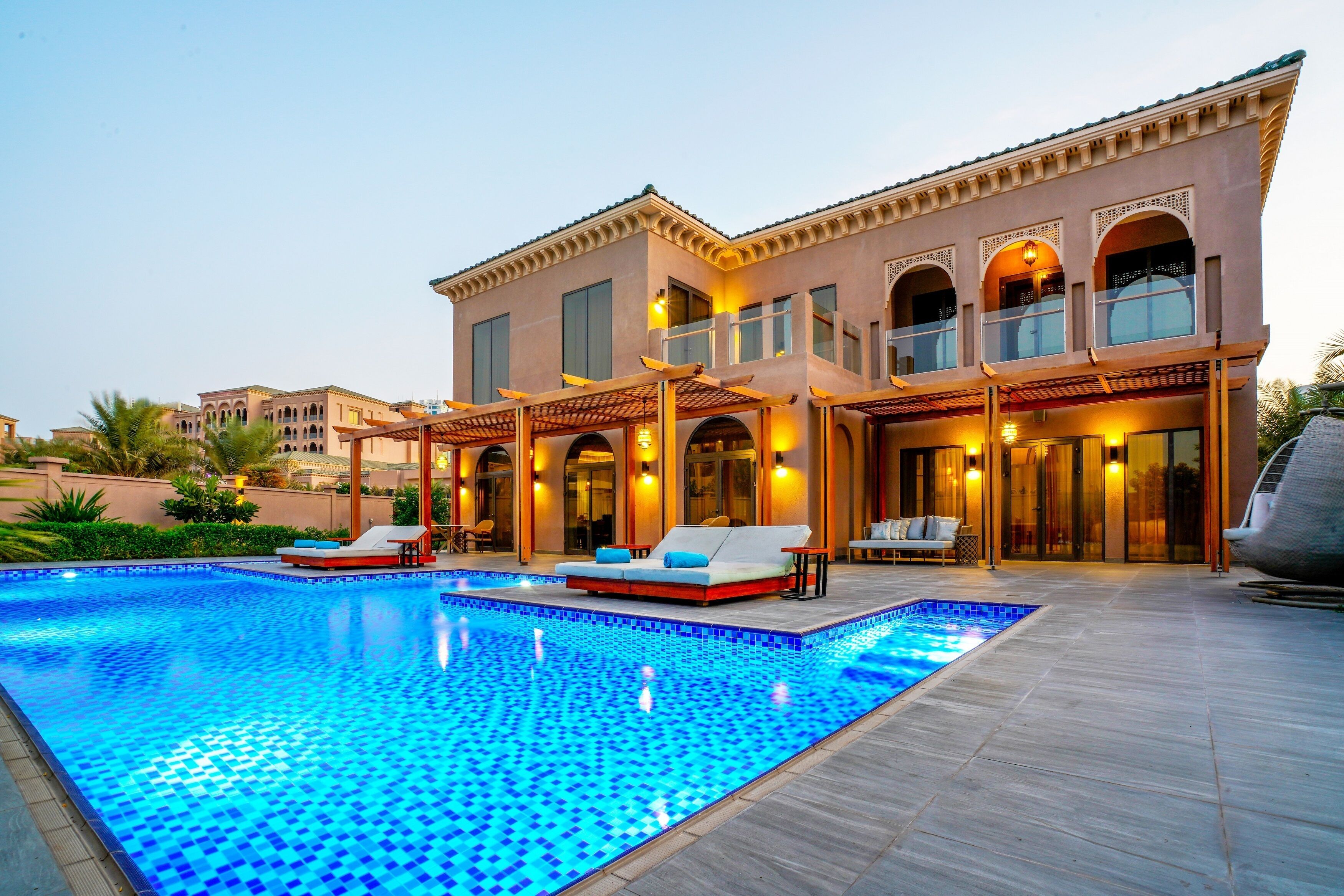 Royal Saray Resort