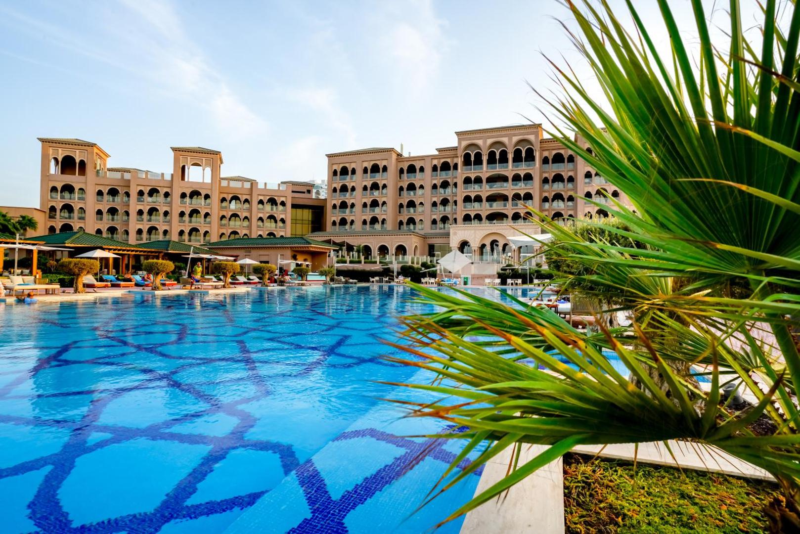 Royal Saray Resort