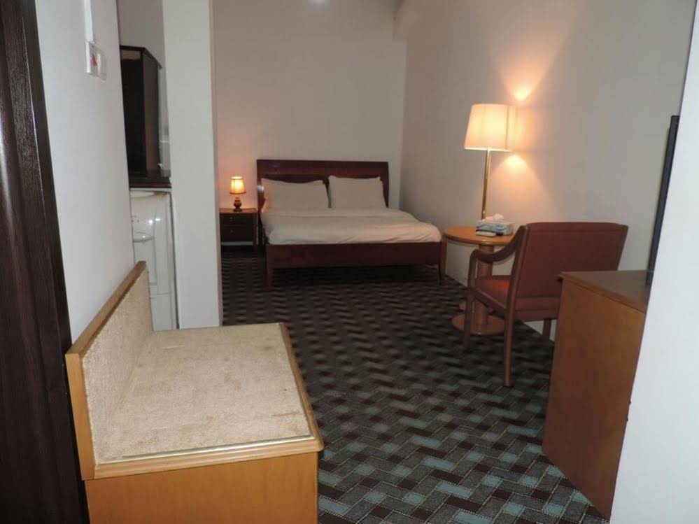 Seef Loft