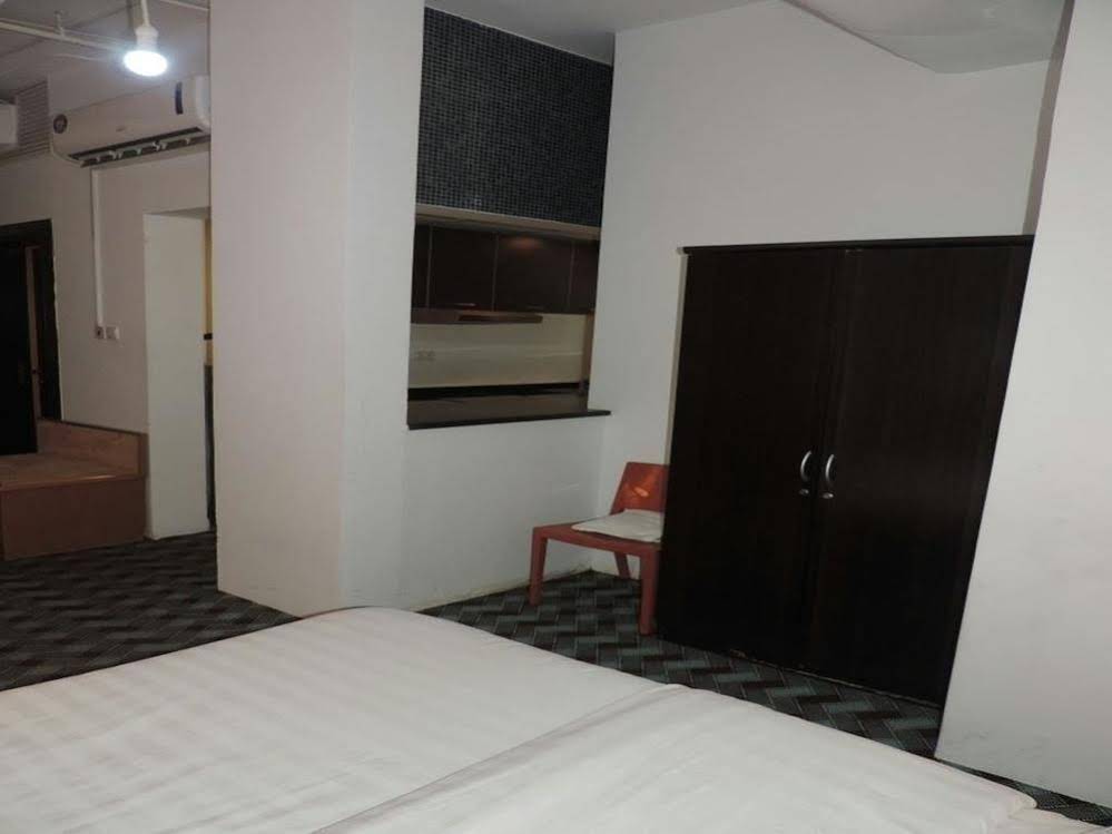 Seef Loft