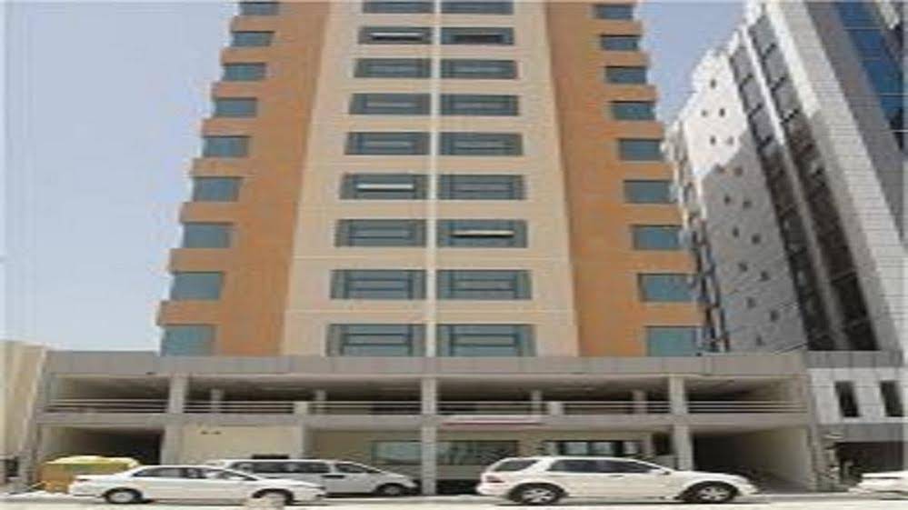 Seef Loft