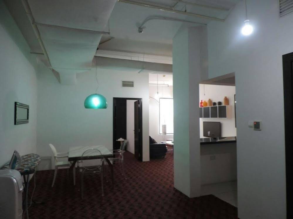 Seef Loft