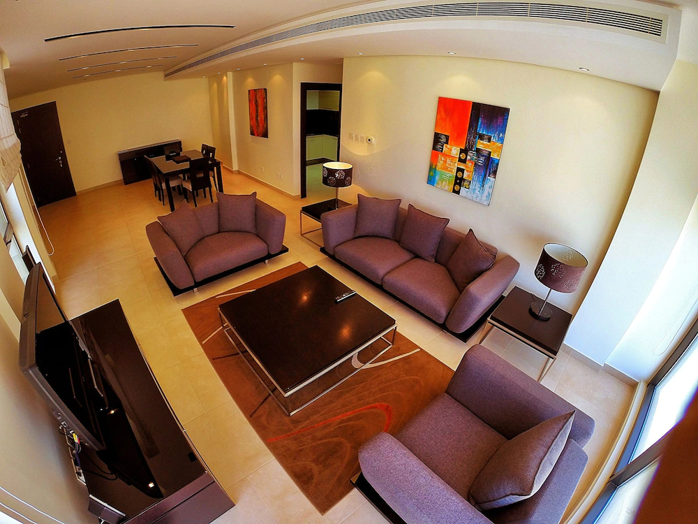 Swan Apartments II ( Family & Business Travelers only)