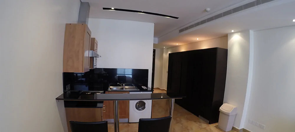 Swan Apartments II ( Family & Business Travelers only)