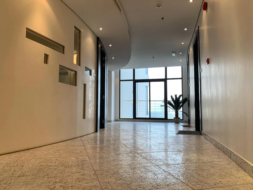 Swan Apartments II ( Family & Business Travelers only)