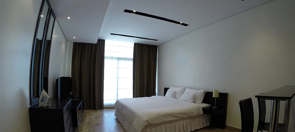 Swan Apartments II ( Family & Business Travelers only)