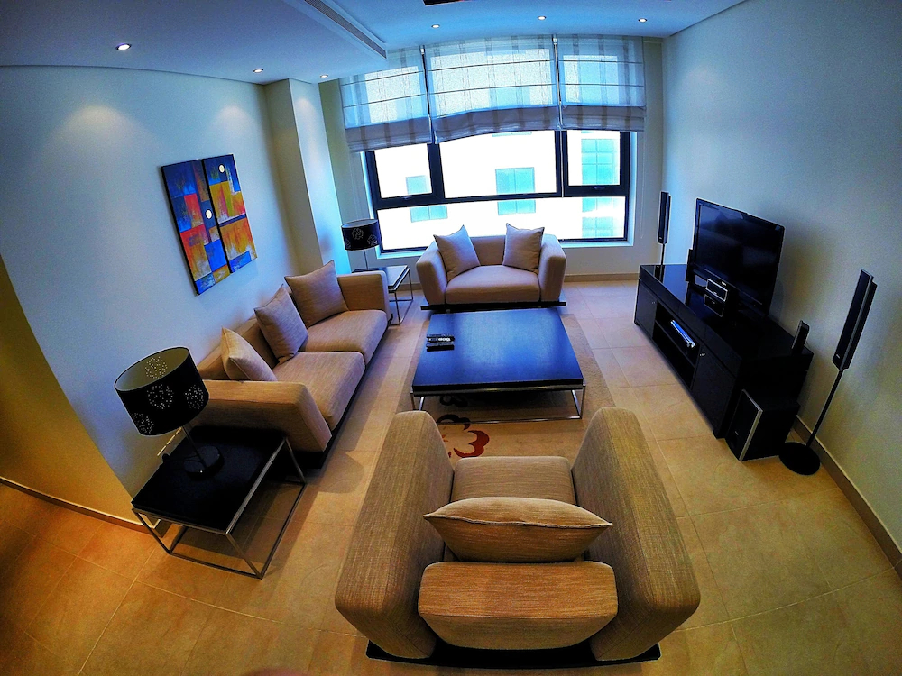 Swan Apartments II ( Family & Business Travelers only)