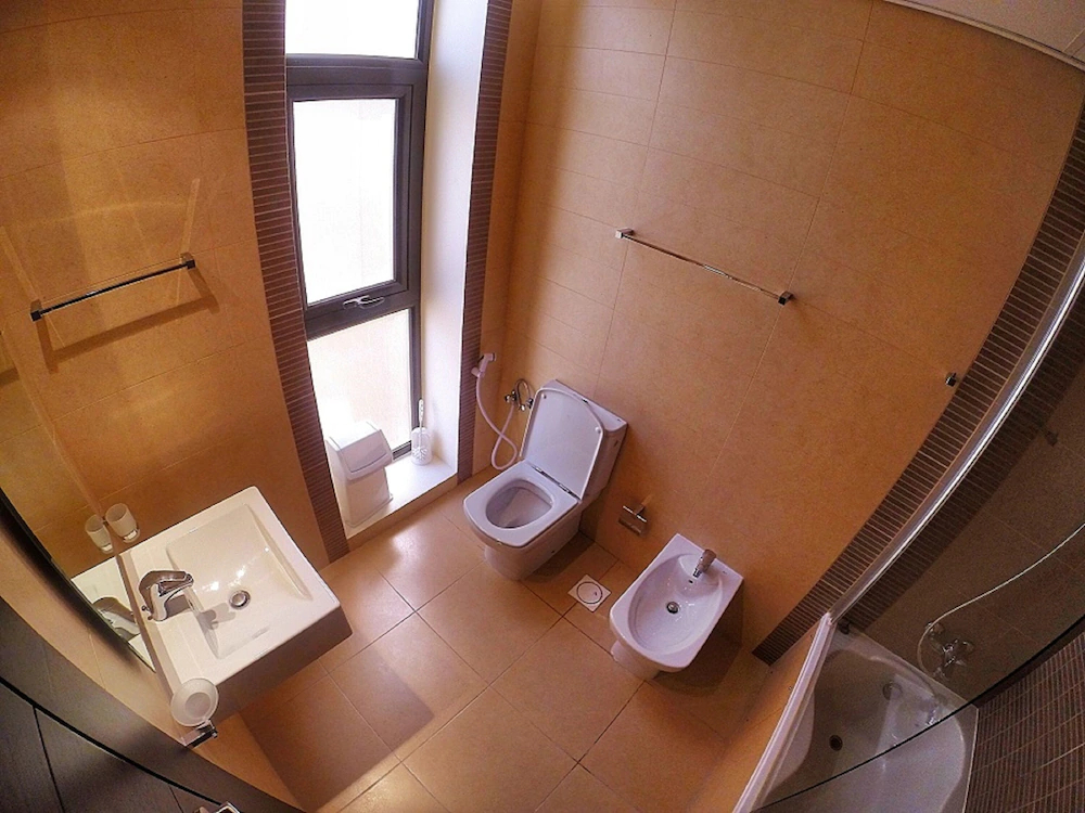 Swan Apartments II ( Family & Business Travelers only)