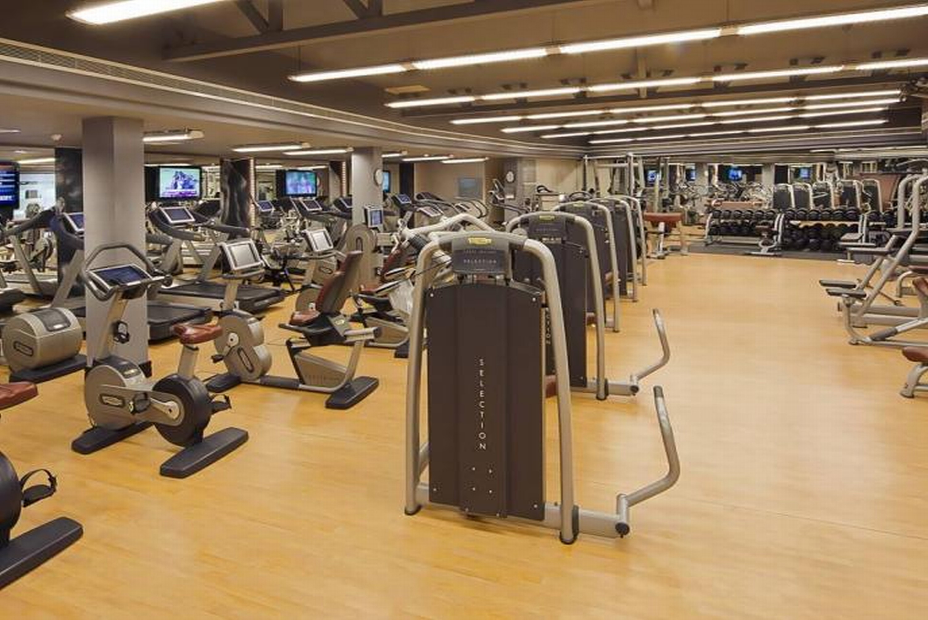The Gulf Hotel Bahrain Convention & Spa