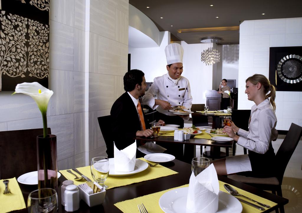 Ista Suites Seef