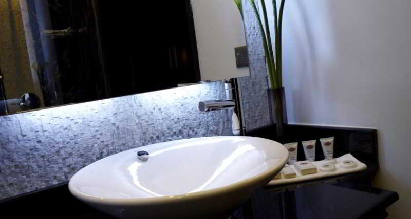 Ista Suites Seef