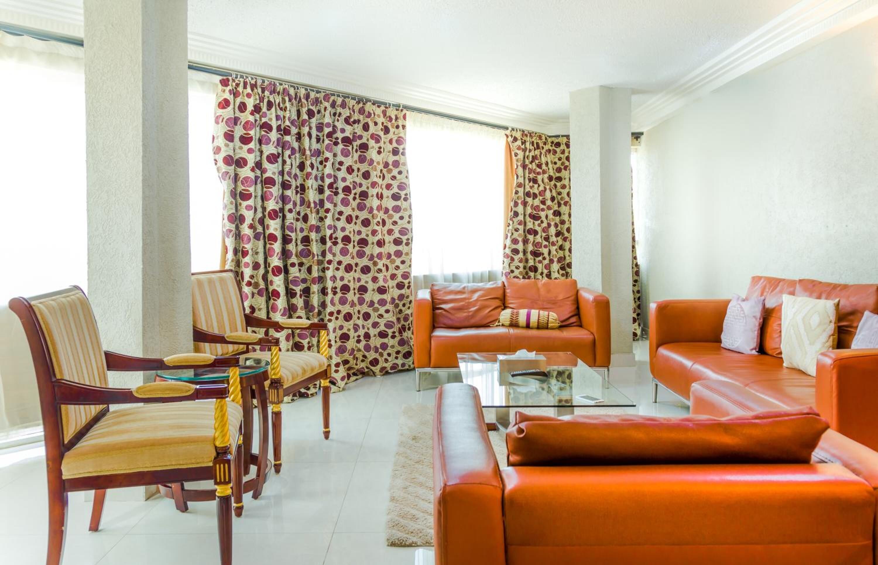 Nobila Airport Hotel