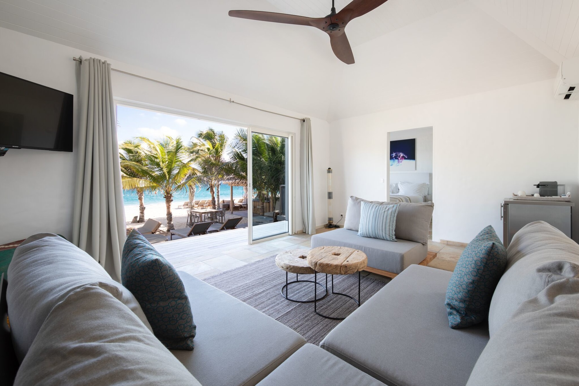 Pearl Beach Hotel